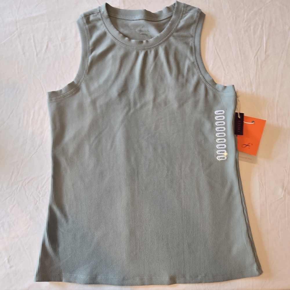 2 Ribbed Tank Scoop Neck Racerback Keyhole Size Large Haven NWT - Picture 7 of 13